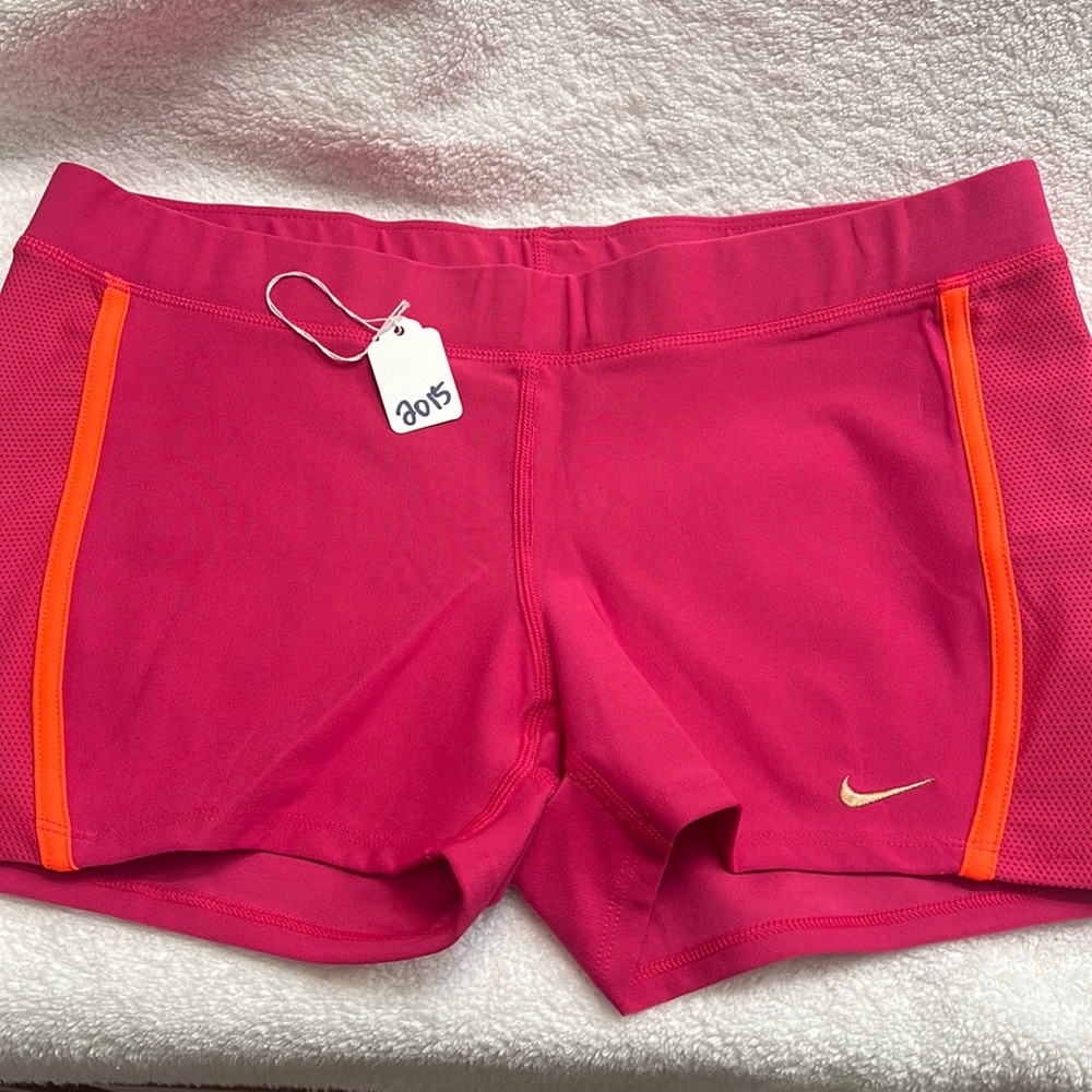 New without tags Nike dry fit workout shorts, size medium